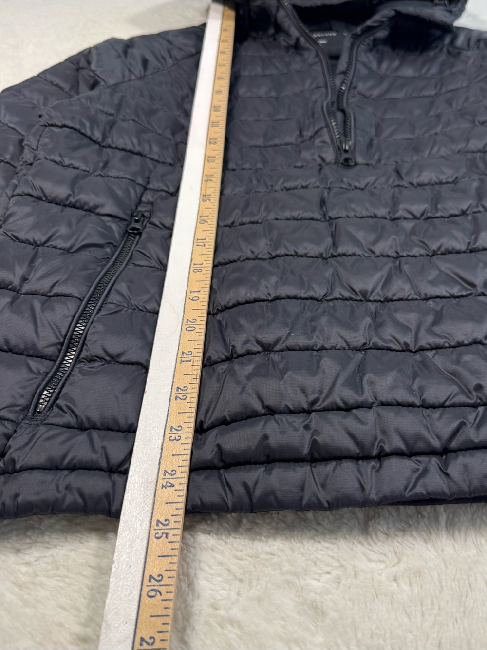 Everlane ReNew Half Zip Puffer Jacket Women’s Medium Black Lightweight Outdoor - Picture 9 of 9